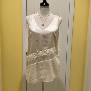 Banana Republic | Sleeveless Top | Asymmetrical Hemline | Size Small